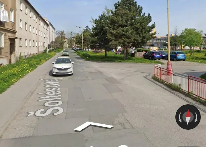 Center 5min From The Center